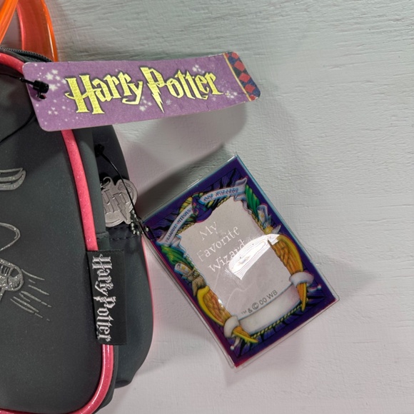 VERY RARE Vintage VTG y2k 2001 HP Harry Potter Winged Key Neon Sparkle Purse Bag - Picture 3 of 8